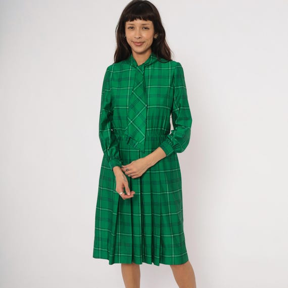 Emerald Plaid Dress 70s Nat Kap Lan Pussy Bow Forest Green Tartan Pleated Long Sleeve Collegiate Preppy Academic Nerdcore Vintage Medium M