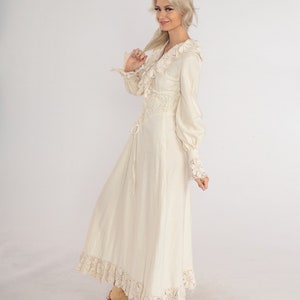 70s Angelic Cream Lace Dress (S)