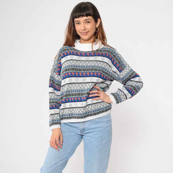 Vintage 80s Geometric Sweater White Blue Striped Knit Pullover Sweater Mock Neck Jumper Grunge 1980s Medium M
