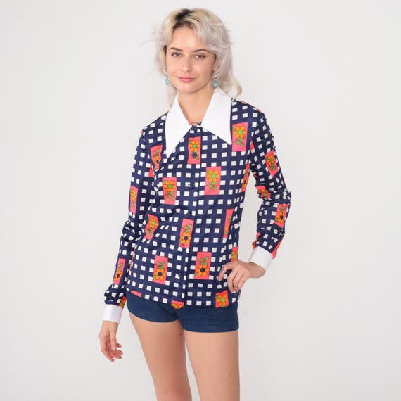 Mod Floral Blouse 70s Navy Gingham Button Down Pink Orange Daisy Print Long Sleeve White Collar Vintage Novelty Flower Power Small S 6