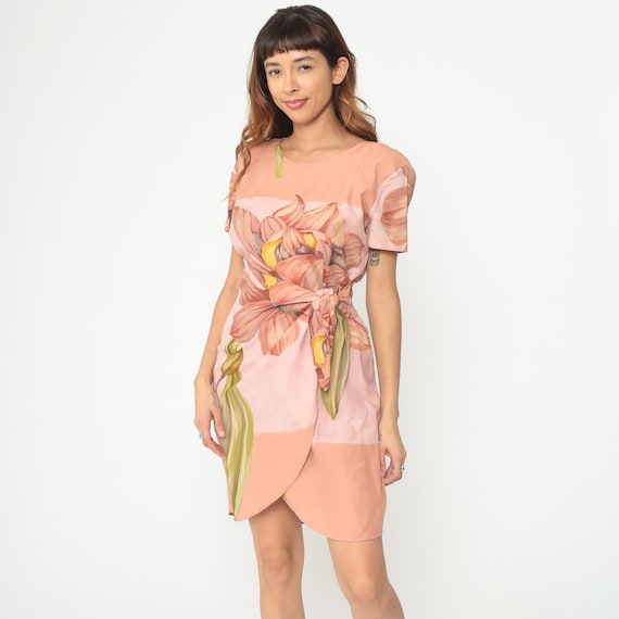 90s Floral Mini Dress Pink Peach Rayon Wrap Tie Waist Short Sleeve Amaryllis Print Botanical Summer Garden Party Resort Vintage Medium M