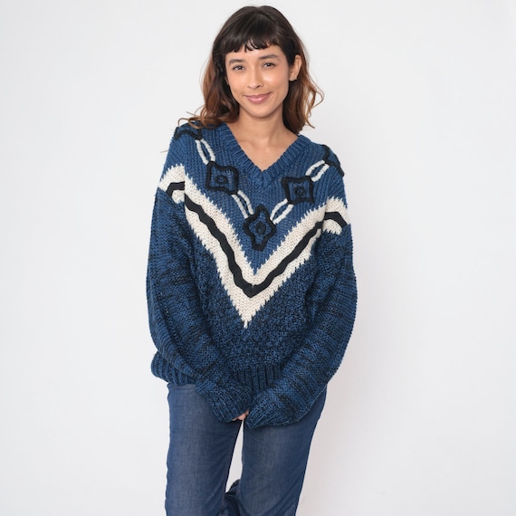 Embroidered Floral Sweater 90s Blue Black Flecked Knit Pullover Sweater White Chevron Striped Flower Acrylic Vintage 1990s Extra Large xl