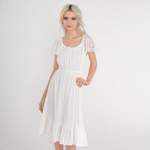 White Peasant Dress 70s Lace Flutter Sleeve Dress Midi Tiered Prairie Boho 1970s Bohemian Wedding High Waist Hippie Vintage Small Medium