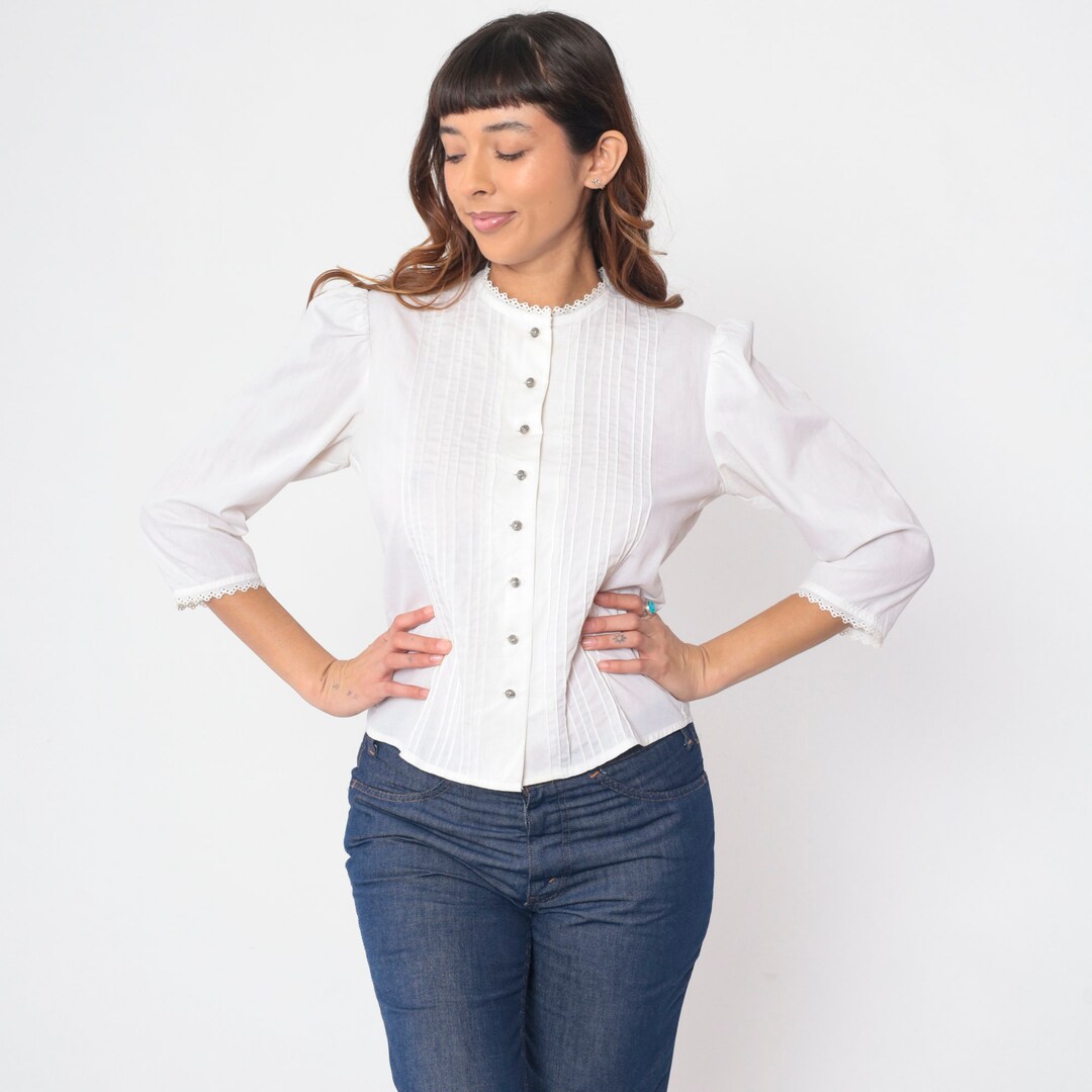 Ameri UND WAIST BLOUSING BLOUSE ホワイト Ameri（アメリ）の「UND WAIST BLOUSING BLOUSE（シャツ