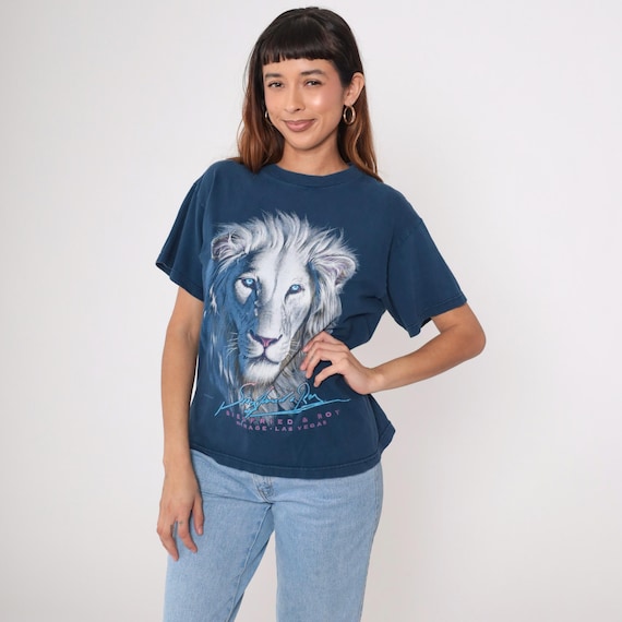 90s Siegfried & Roy T Shirt Lion Graphic Tee Mirage Las Vegas Retro Screen Print Big Cat Vintage 1990s Navy Blue Medium