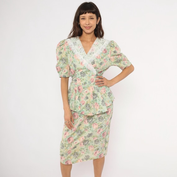 Floral Peplum Dress 90s Sage Lace Collar Rose Puff Sleeve Cotton Blend Wrap Front Green Pink Prairie Cottagecore Feminine Modest Medium M