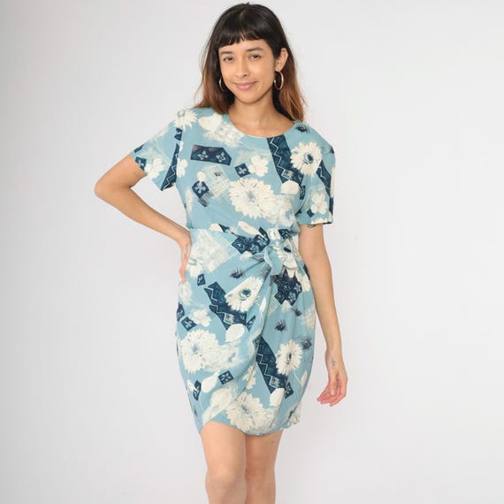 Vintage Floral Sheath Dress 90s Blue Mini Dress Flower Print Wrap Tie Skirt Rayon Party Summer Boho Short Sleeve White 1990s Medium M