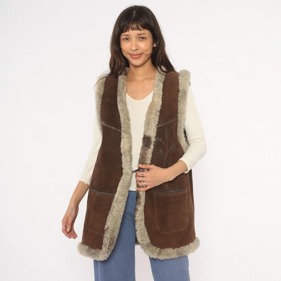 70s Shearling Vest Brown Suede Leather Sleeveless Fur Trim Floral Applique Embroidered  Long Western Folk Hippie Festival Extra Large XL