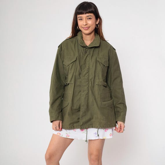 Military Field Jacket Vintage 90s Army Green Oversized Cold Weather Coat Heavy Cotton Blend Utility Pockets Epaulets Medium M