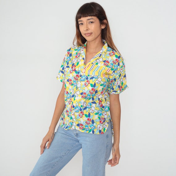 Yellow Floral Shirt 90s Button up Shirt Bright Colorful Striped Flower Print Top Short Sleeve Collared Retro Italian Vintage 1990s Large 42