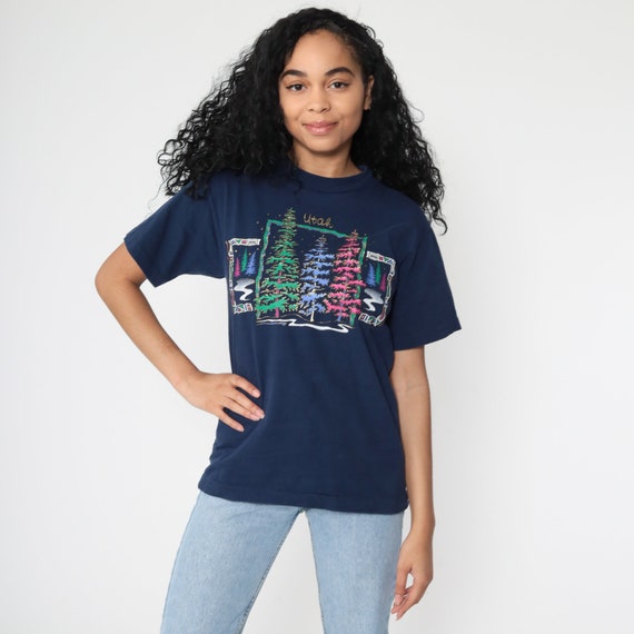 Utah Shirt Vintage Tree Shirt Single Stitch Tshirt Navy Blue TShirt 80s T Shirt Travel Tee Graphic Print State 90s Fruit of the loom Small