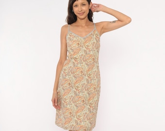 Vestido lencero Paisley Y2K de J Crew, de algodón, con tirantes finos y escote en V, color crema, naranja y azul, estilo camisola, ideal para verano y primavera, estampado femenino en tonos pastel, talla S.