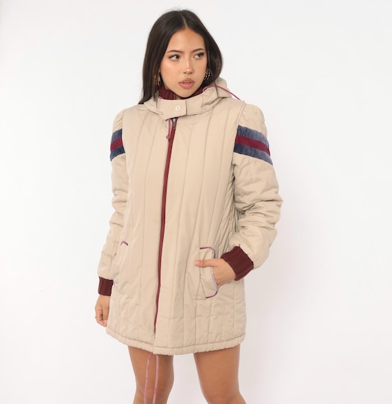 80s Cream Puffer Coat Hooded Quilted Zip Front Jacket Burgundy Navy Stripe Sleeve JC Penney Cotton Winter Ski Parka Vintage Small S