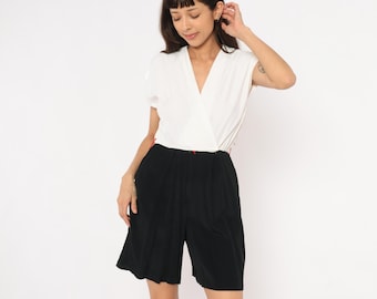 Tuta intera anni '80 nera e bianca con scollo a V, maniche corte, blocchi di colore, vita elasticizzata, rossa, pezzo unico, vintage, estate, spiaggia, vacanza, taglia S