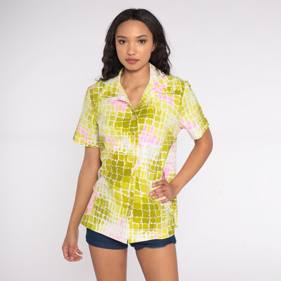 70s Button Up Shirt Geometric Disco Top Bohemian Shirt Op Art 1970s Hippie Green Pink White Scales Psychedelic Short Sleeve Boho Retro Large