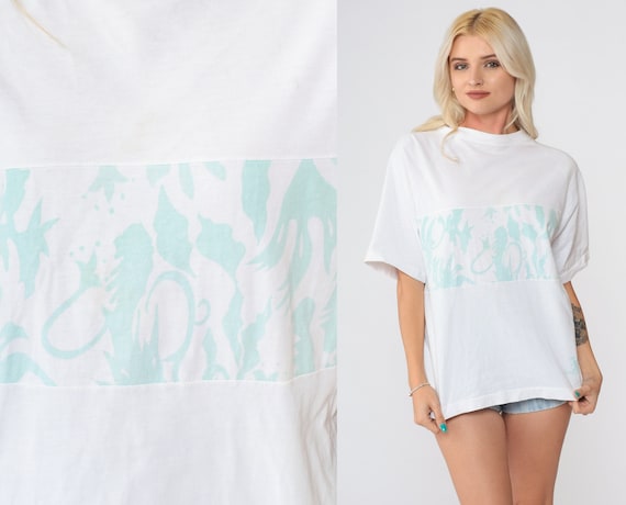 90s Abstract Tshirt Graphic Top White Swirl Print Shirt Short Sleeve T Shirt 1990s Vintage Crewneck Tee Pastel Mint Blue Large