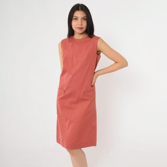 Vintage 60s Mod Shift Dress Muted Red Dress Plain Sleeveless 1960s Gogo Sixties Twiggy Plain Basic Knee Length Mid Century Day Dress Small S