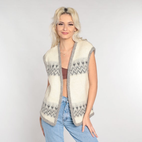 60s Wool Vest Cream Open Front Knit Vest Top Sleeveless Sweater Geometric Zig Zag Print Retro Bohemian Fall Knitwear Vintage 1960s Small S