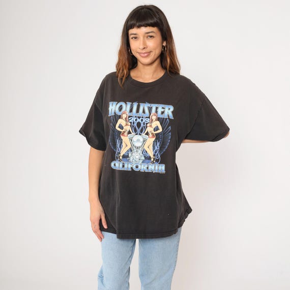 Vintage 2003 Hollister Biker Rally T-Shirt Pin Up July 4th Motorcycle Black Flame Graphic California Winged Engine Y2K 00s Extra Large xl