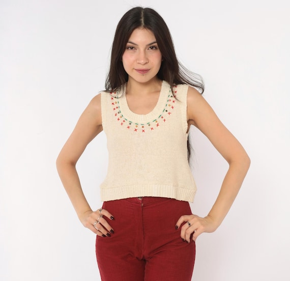 70s Hippie Embroidered Knit Vest Cream Cotton Sleeveless Sweater Top Crop Beaded Trim Red Cross Stitch Cottagecore Prairie Vintage Small S