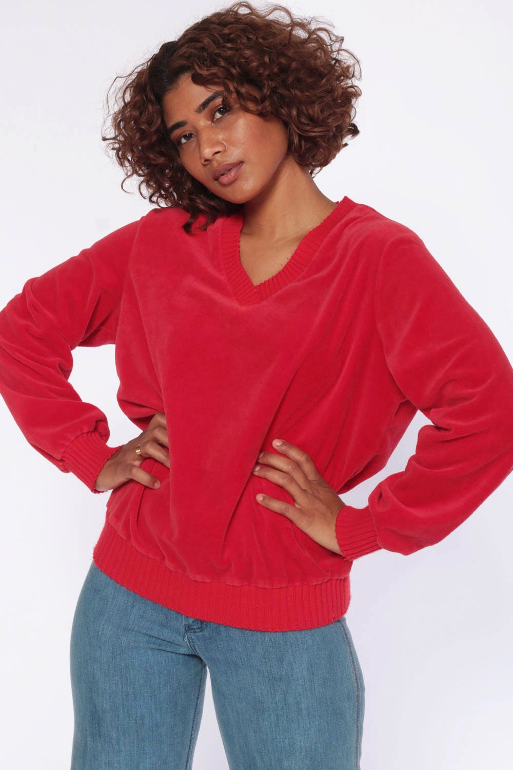 sweatshirt v