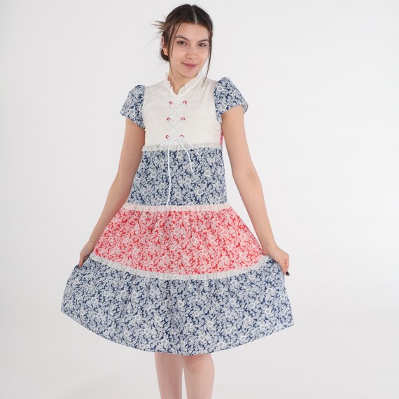 70s Floral Dress Cottagecore Tiered Mini Dress Puff Sleeve White Eyelet Lace Up Red Blue Flower Print Tent Prairie Vintage 1970s 2xs xxs