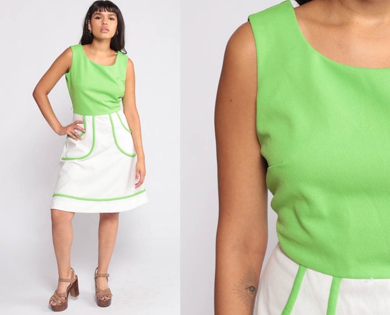 Mod Mini Dress 70s Dress Space Age Twiggy Dress COLOR BLOCK Lime Green White Vintage Sleeveless 60s High Waisted Pocket Medium