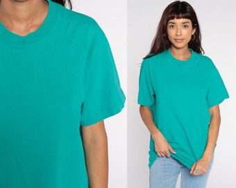 teal green t shirt