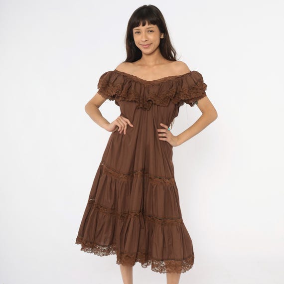 80s Brown Mexican Prairie Dress Tiered Lace Ruffle Trim Cottagecore Cap Sleeve Romantic Fairycore Peasant Chocolate Vintage Medium Large M/L
