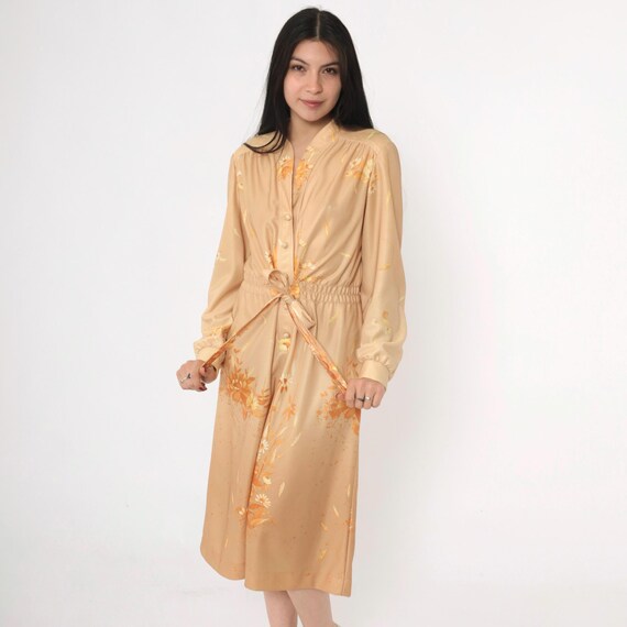 Vintage 70s Boho Midi Dress Tan Floral Print Bohemian Button Up 1970s High Waisted Tie Belt Shirtdress Long Sleeve Polyester Retro Medium