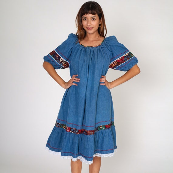 80s Denim Dress Puff Sleeve Midi Dress Southwestern Lace Trim Tent Dress Retro Tiered Ruffle Flounce Boho Trapeze Day Vintage 1980s Medium M