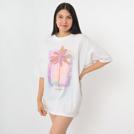 Vintage 90s California T-Shirt Metallic Palm Trees Beach Glitter Graphic Tee Tourist Travel Vacation 1990s White Pink Extra Large xl