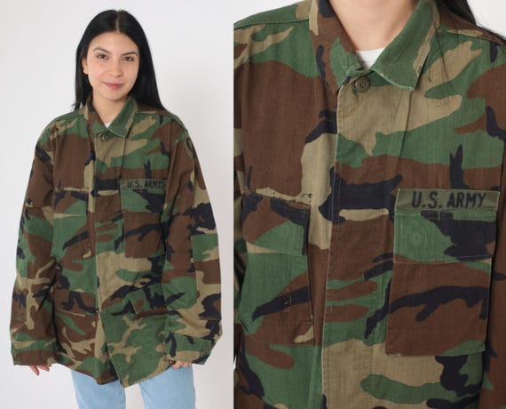 90s Camo Field Jacket U.S. Army 1st Cavalry Division Patch Woodland Camo Military Coat Button Up Grunge Cargo Pocket Medium