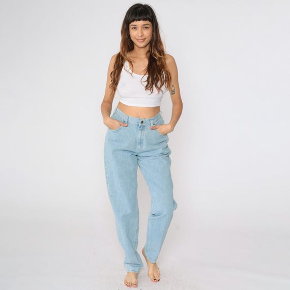 Vintage Lee Tapered Jeans 90s Mom Cut High Rise Light Wash Blue Denim Pants Retro Streetwear Basic Simple Nineties 1990s Small 28