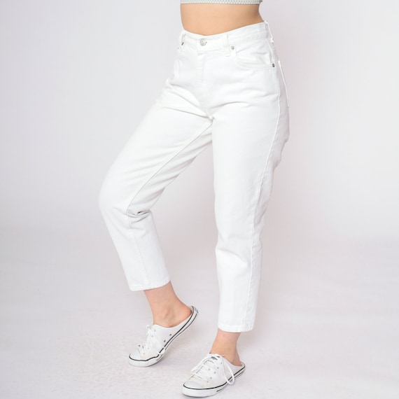 550 Levis Jeans -- 90s White Jeans Relaxed Tapered High Rise Waist Levi Strauss Jeans Denim Pants Vintage Cotton Denim USA Small 6 Petite