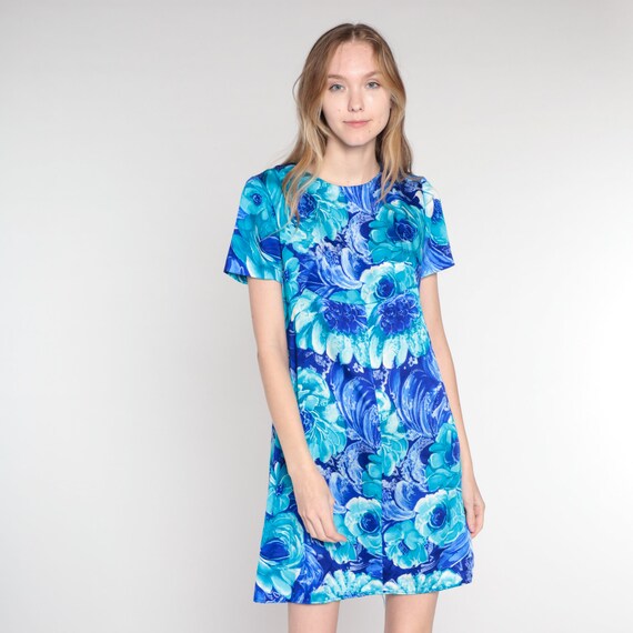 Vintage Blue Floral Dress 70s Mod Mini Dress Rose Flower Print Shift Empire Waist Short Sleeve Summer Combed Cotton Minidress 1970s Small S