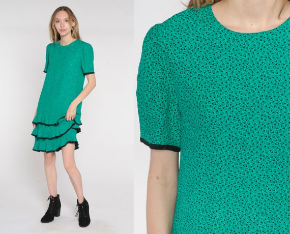 80s Ruffled Dress Green Floral Mini Dress Retro Shift Short Sleeve Boho Flounce Casual Day Hipster Patterned Tiered Vintage 1980s Medium 8