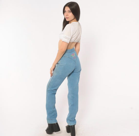 70s Embroidered Jeans Light Blue Denim Straight Leg High Waisted Cotton Floral Stitch Back Yoke Glad Rags Faded Wash Vintage Pants Small S