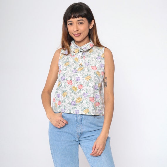 White Floral Shirt 90s Collared Quarter Button Up Polo Blouse Retro Flower Print Shirt Sleeveless Summer Top Vintage 1990s Small Medium