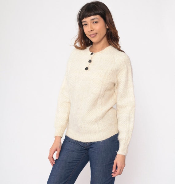 Alpaca Wool Sweater 80s Cream Cable Knit Fuzzy Raglan Sleeve Sweater Pullover Bolivian Textured Knit Vintage 1980s Cozy Jumper Small S