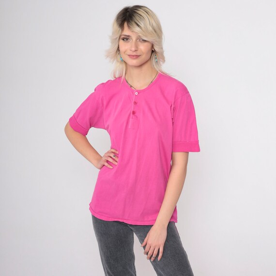 90s Hot Pink Shirt Vintage Henley T Shirt Basic Quarter Button Up Single Stitch Normcore Tshirt Short Sleeve 1990s Medium