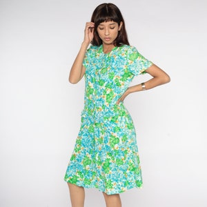 60s Floral Dress Mod Day Dress Floral Print Day Dress Button Up Low Waist Pleated Skirt Midi Pocket 1960s Vintage Short Sleeve Medium