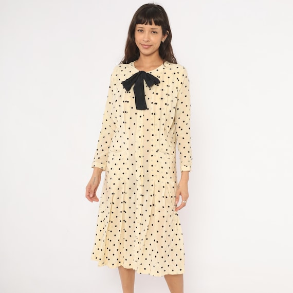 Polka Dot Silk Dress 90s Cream Black Bow Neck Pleated Button Front Patch Pocket Ivory Shift Frock Vintage Coquette Sundress Girly Medium M