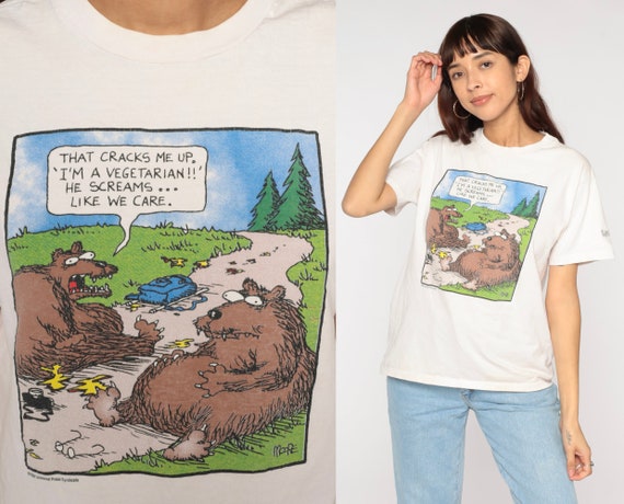 Funny Comic Shirt 90s Bear Attack Universal Press Syndicate Tee Moore Cartoon Short Sleeve TShirt Vintage Novelty Top 1990s Medium