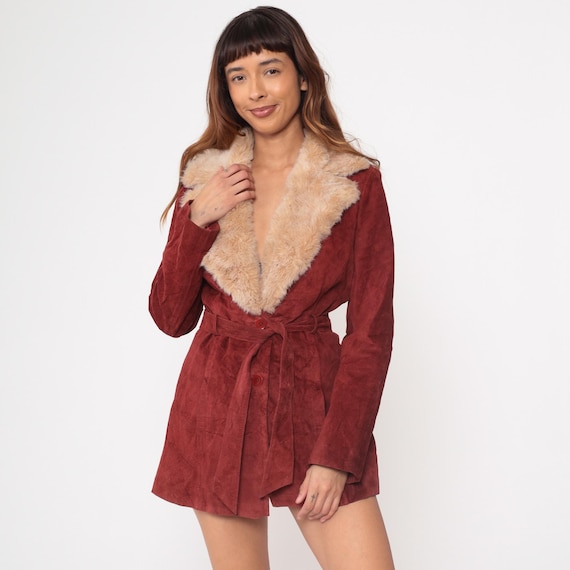 Red Suede Coat Y2K John Carlisle Burgundy Faux Fur Collar Belted Trench Jacket Vintage Winter Outerwear Fall Autumn Wrap Style Small S
