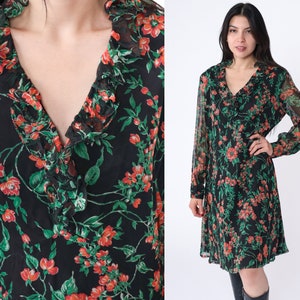 Mini robe florale des années 70 robe babydoll noire à volants col en V Hippie Boho années 1970 Empire taille fête vintage Minidress manches longues grand 12