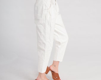 Pleated White Jeans 27 -- 90s Jeans High Waisted Balloon Denim Pants Tapered Mom Jeans 80s Vintage Paper Bag Jeans Small