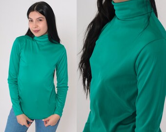 Green Turtleneck Shirt 70s Long Sleeve Top Basic Funnel Neck Simple Plain Blouse Mod Retro Solid Layering Single Stitch Vintage 1970s Small