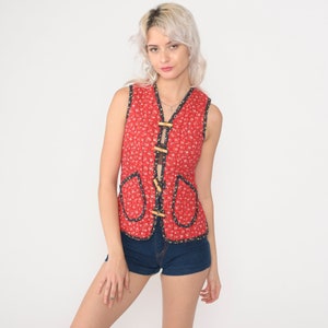 Quilted Floral Vest 70s Red Calico Print Hippie Boho Vest Sleeveless Festival Toggle Button Up Boho Top 1970s Bohemian Extra Small xs 0