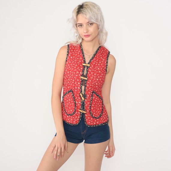 Quilted Floral Vest 70s Red Calico Print Hippie Boho Vest Sleeveless Festival Toggle Button Up Boho Top 1970s Bohemian Extra Small xs 0